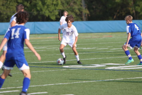 Freshman soccer game against Ladue High school 9/09. Photo by Tessa Siebels 
