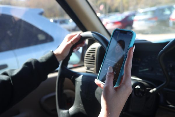 Phones Down, Eyes On the Road. Missouri has a new law in effect that restricts phone usage while driving