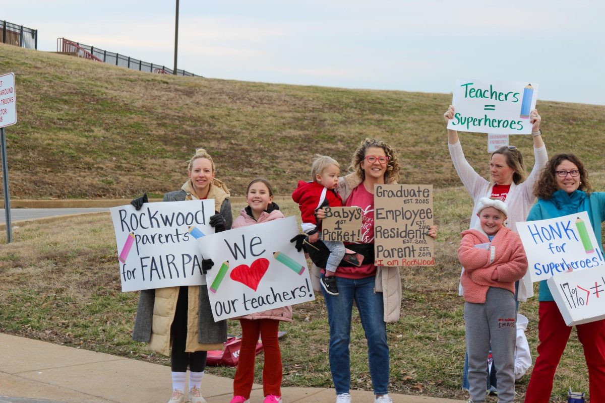 Rockwood staff, community members, parents and children picketing near Blevins Elementary School on Mar. 3. 